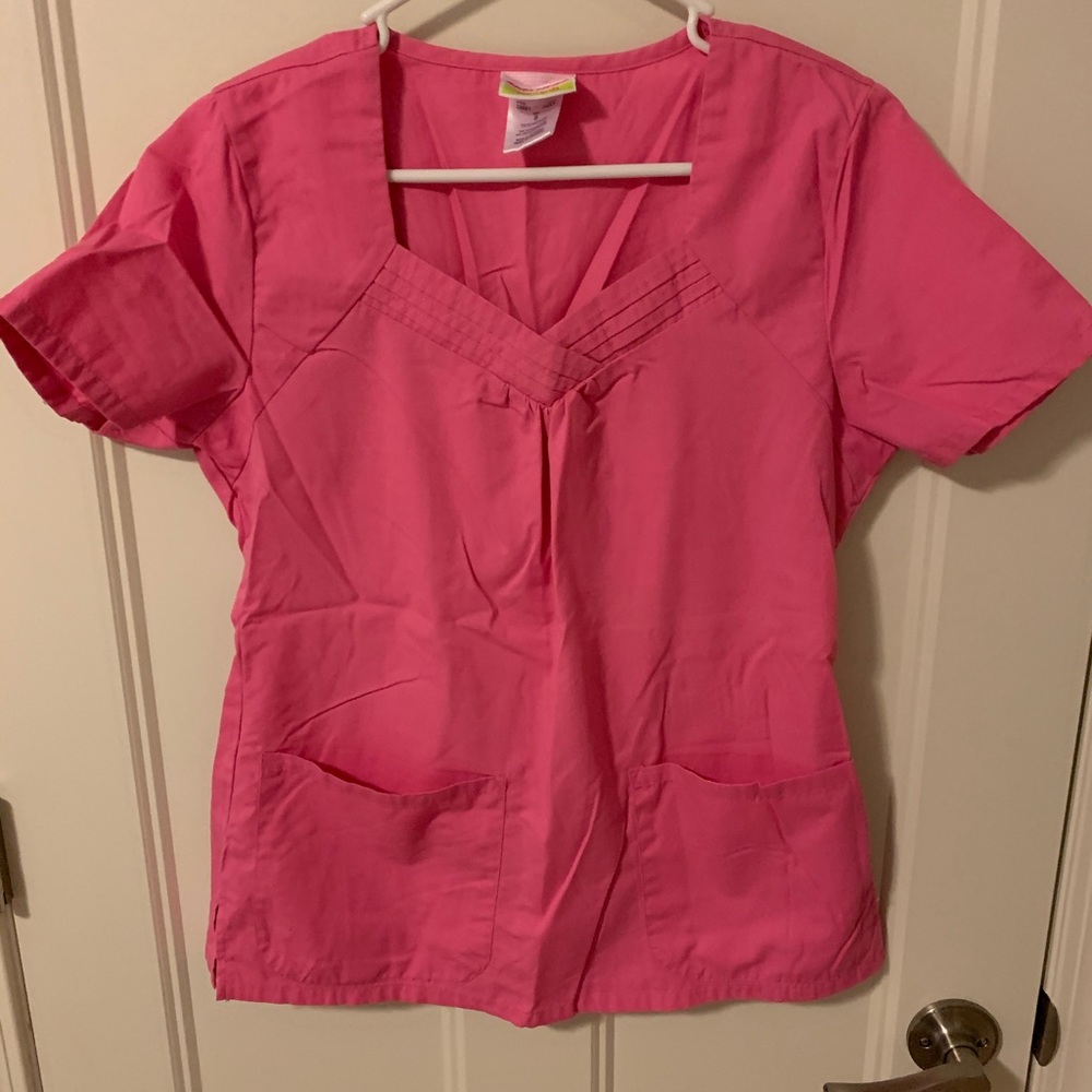 💕 scrub top!